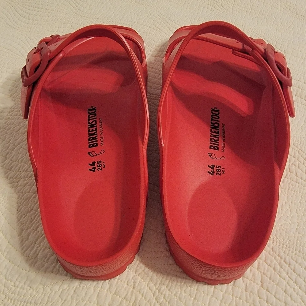 NWOT Birkenstock Men's Arizona EVA Sandal